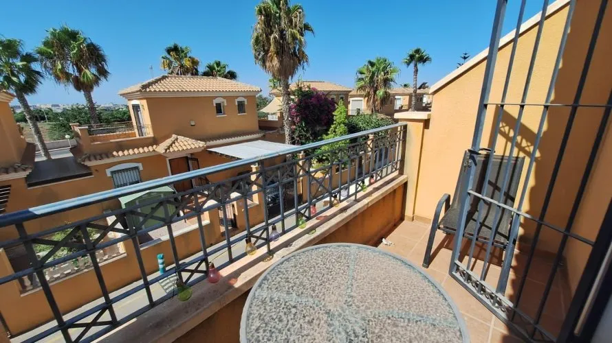 Dúplex de 83m² en Torrevieja, España No. 1749 № 12