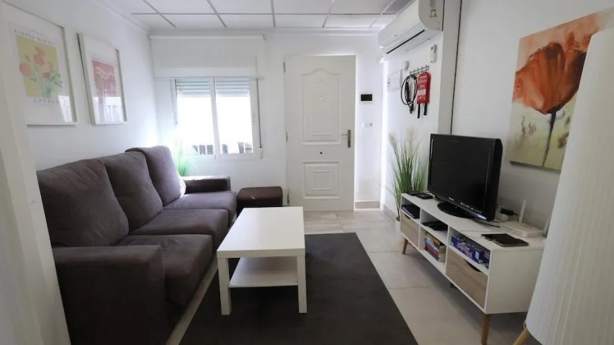 Bungalow de 3 dormitorios en Torrevieja, España No. 1765 № 11