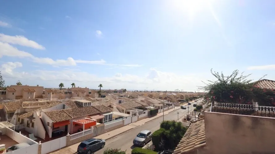 Сasa de 2 dormitorios en Playa Flamenca II, España No. 1763 № 4