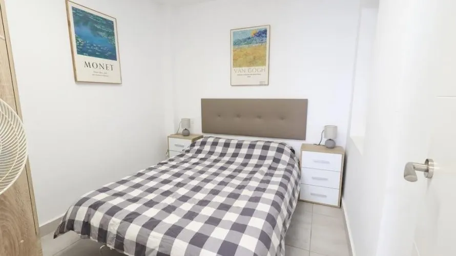 Bungalow de 3 dormitorios en Torrevieja, España No. 1765 № 10