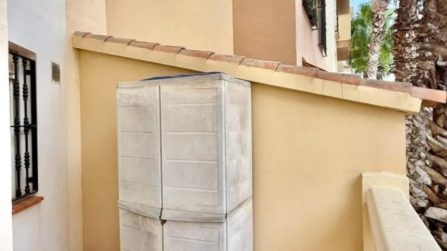 Apartamento de 2 dormitorios en Torrevieja, España No. 1833 № 9