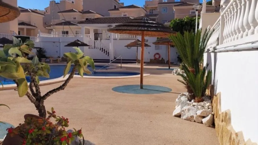 Dúplex de 2 dormitorios en San Miguel de Salinas, España No. 1829 № 26