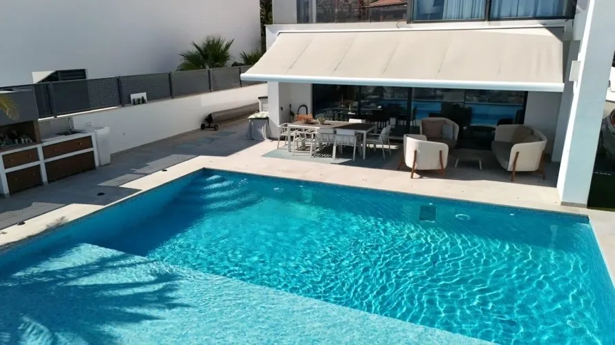 Villa de 324m² en Finestrat, España No. 1825 № 25