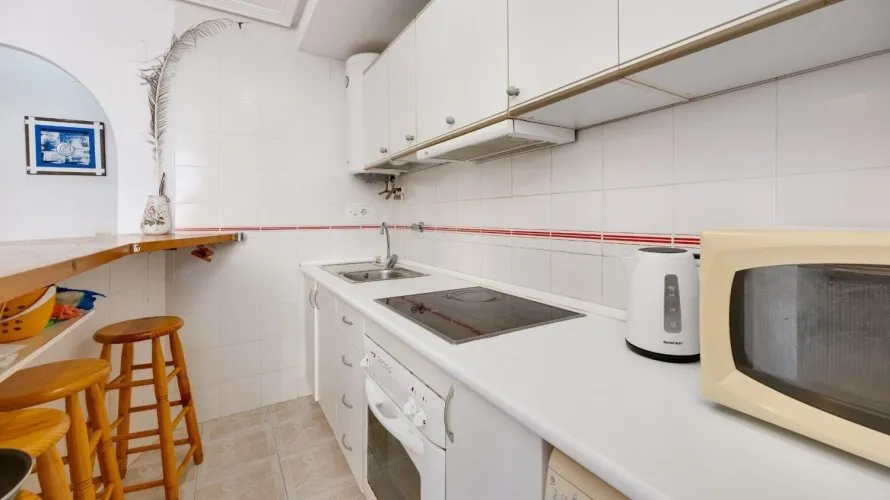 Apartamento de 1 dormitorio en La Mata, España No. 1809 № 9