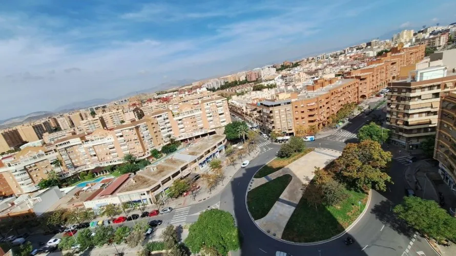 Apartamento de 1 dormitorio en Alicante, España No. 1831 № 18