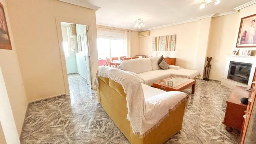Ático de 1 dormitorio en Torrevieja, España No. 1810 № 13