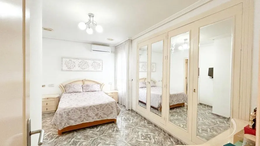 Ático de 1 dormitorio en Torrevieja, España No. 1810 № 9