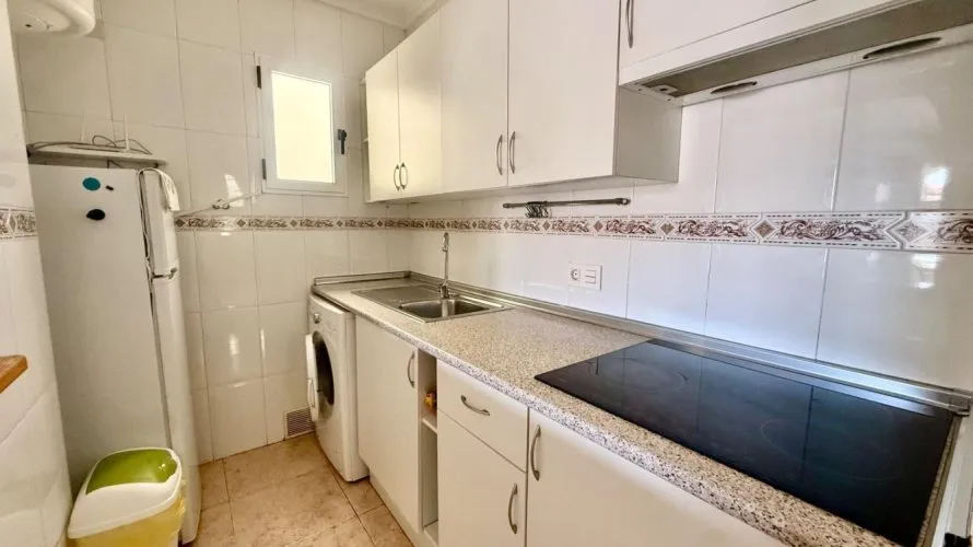 Apartamento de 1 dormitorio en Torrevieja, España No. 1823 № 16
