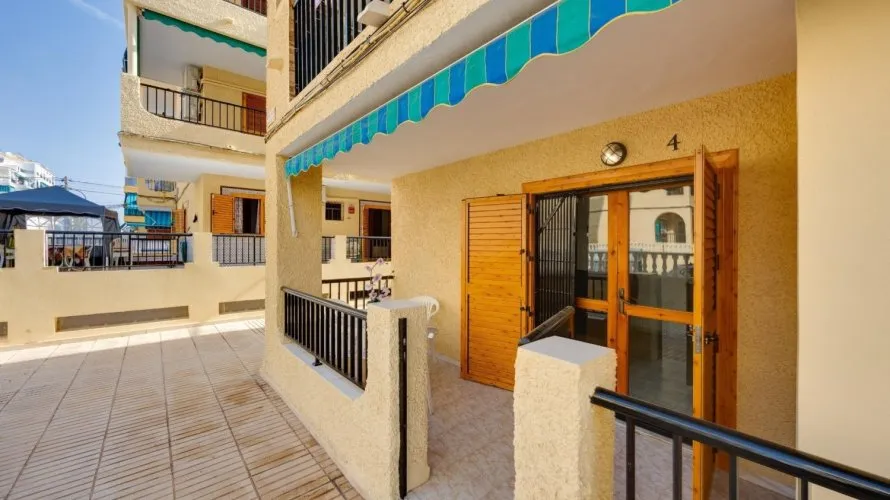 Apartamento de 1 dormitorio en La Mata, España No. 1809 № 19