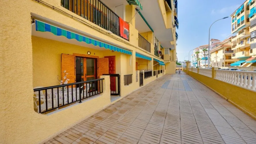 Apartamento de 1 dormitorio en La Mata, España No. 1809 № 20