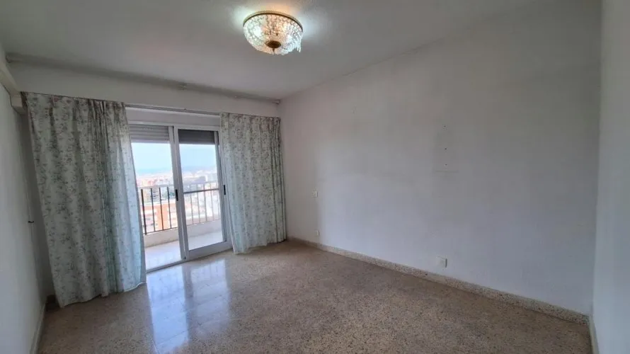 Apartamento de 1 dormitorio en Alicante, España No. 1831 № 8