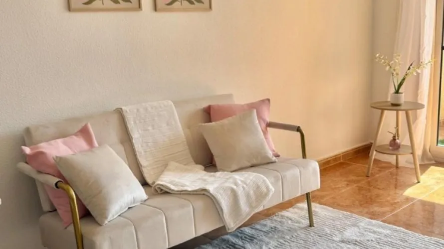 Apartamento de 1 dormitorio en Torrevieja, España No. 1824 № 11