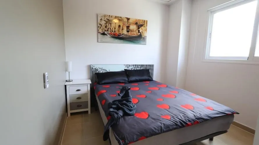 Apartamento de 2 dormitorios en Alicante, España No. 1820 № 17