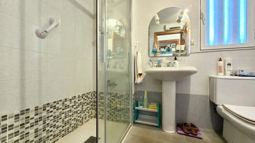 Apartamento de 1 dormitorio en El Campello, España No. 1827 № 1