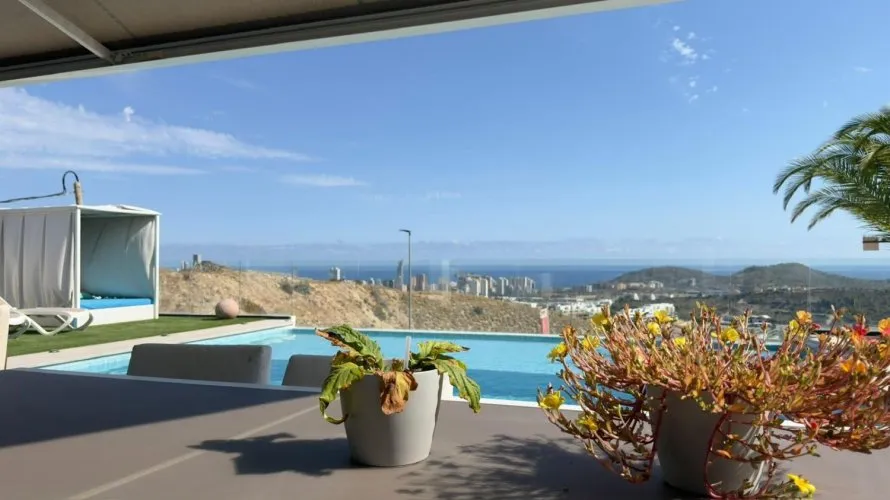 Villa de 324m² en Finestrat, España No. 1825 № 4