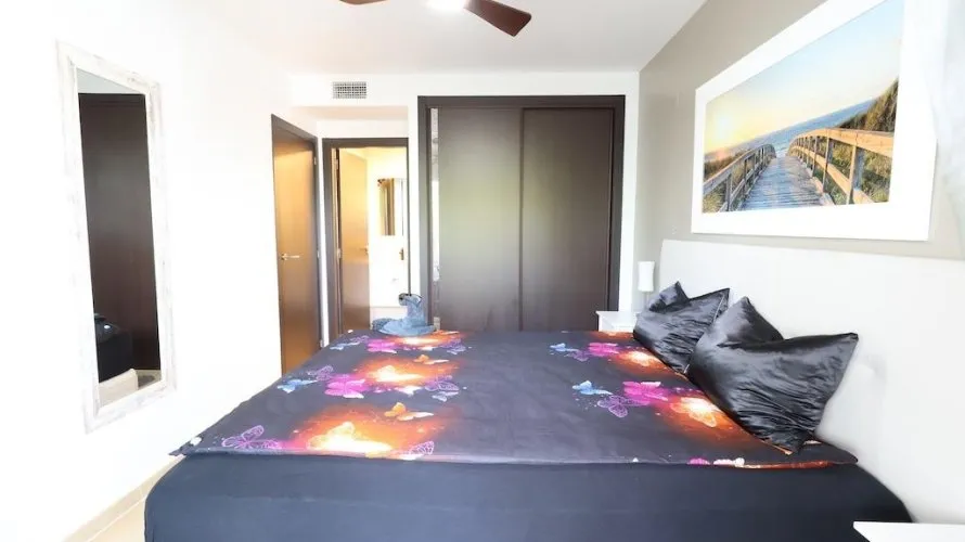 Apartamento de 2 dormitorios en Alicante, España No. 1820 № 15