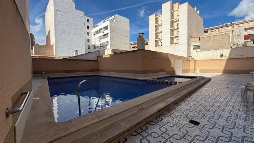 Ático de 2 dormitorios en Torrevieja, España No. 1839 № 5