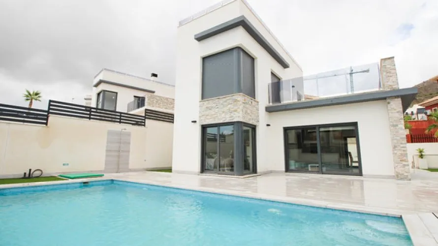 Villa de 4 chambres à Benidorm, Spain No. 62 № 1