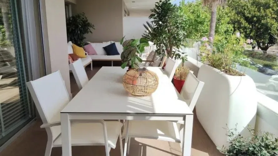 Apartment de 3 chambres à Cortes (San Pedro De Alcantara), Spain No. 419 № 2