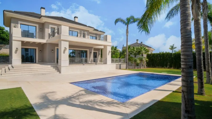 Villa de 6 chambres à Marbella, Spain No. 411 № 19