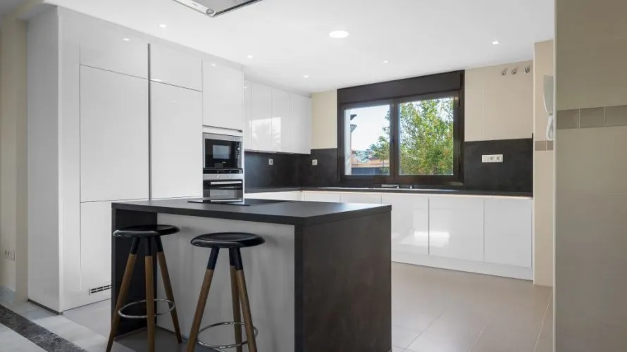 Villa de 4 chambres à Estepona, Spain No. 187 № 16