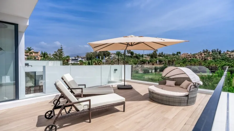 House de 5 chambres à Cancelada, Spain No. 400 № 16