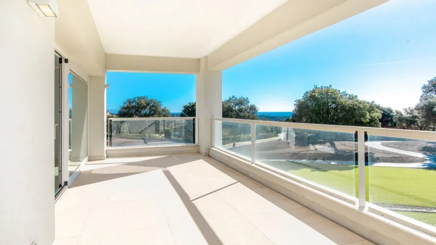 Apartment de 3 chambres à Sotogrande, Spain No. 181 № 10