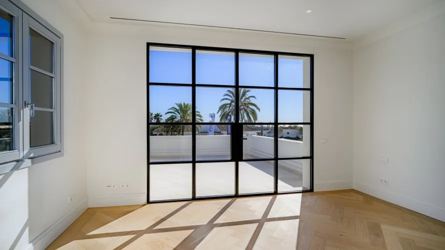 Villa de 4 chambres à Nueva Andalucia, Spain No. 276 № 14