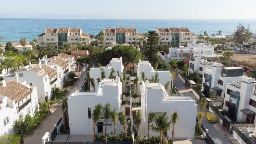 Villa de 4 chambres à Marbella, Spain No. 409 № 2