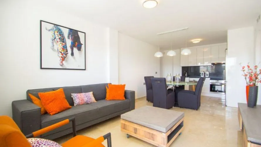 Apartment de 2 chambres à Campoamor, Espagne No. 663 № 5