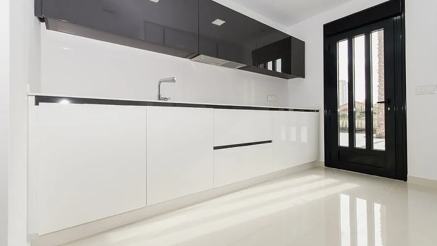 Villa de 4 chambres à Playa Honda, Espagne No. 671 № 19