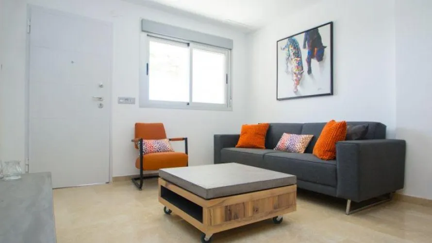 Apartment de 2 chambres à Campoamor, Espagne No. 663 № 4