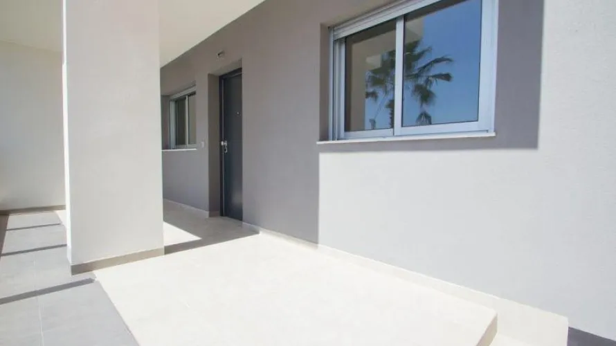 Apartment de 2 chambres à Campoamor, Espagne No. 663 № 8