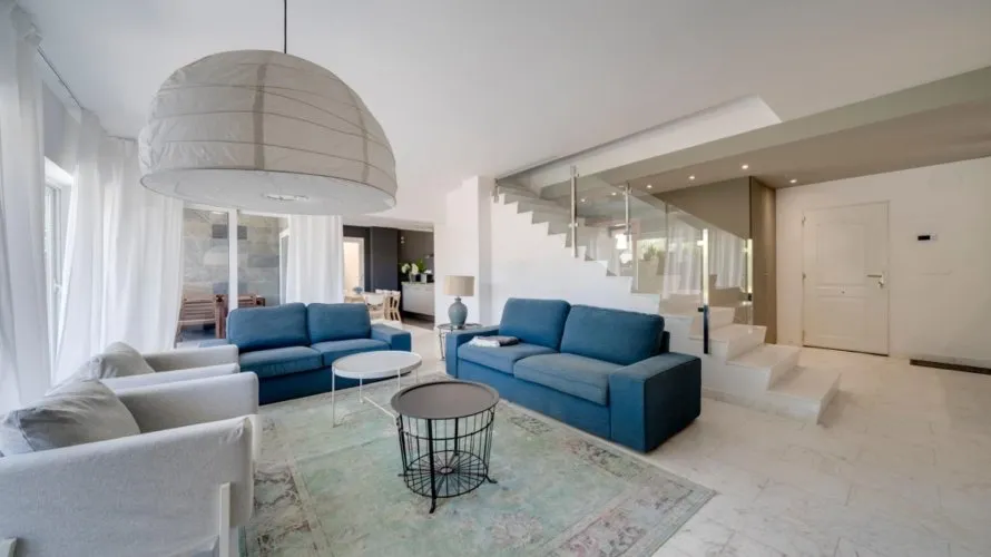 Villa de 4 chambres à Albir, Espagne No. 937 № 8