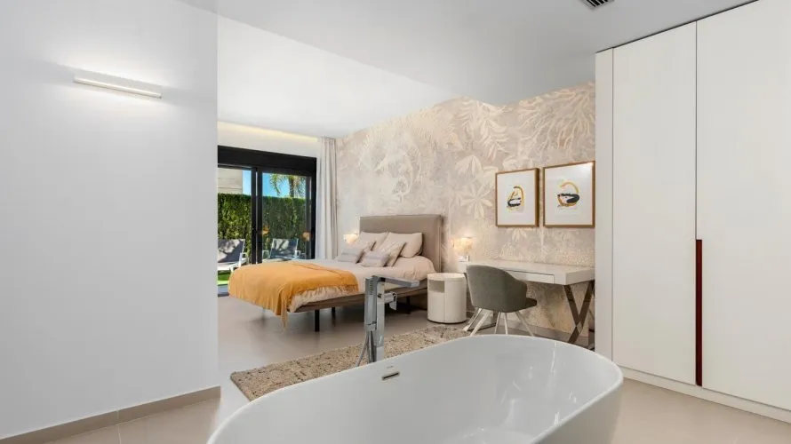 Villa de 4 chambres à Campoamor, Spain No. 1041 № 27