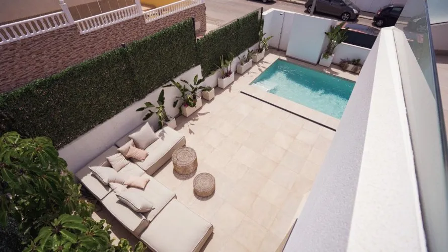 Villa de 3 chambres à La Florida, Espagne No. 955 № 26