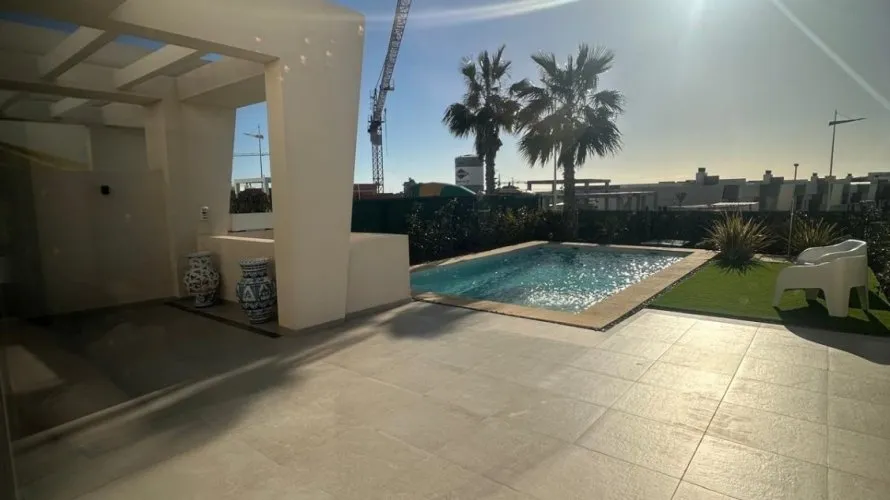 Villa de 4 chambres à Algorfa, Espagne No. 1234 № 20