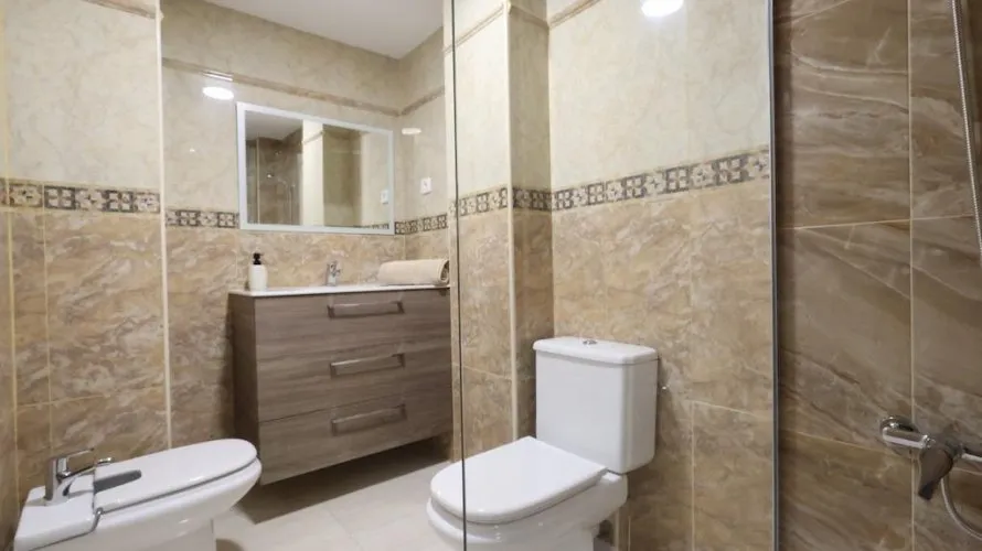 Apartment de 3 chambres à Torrevieja, Espagne No. 986 № 17