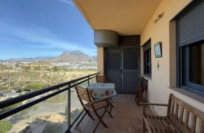 Apartment de 2 chambres à Finestrat, Espagne No. 1375