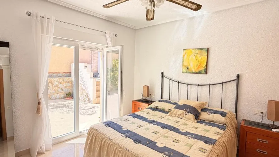 Villa de 5 chambres à Rojales, Espagne No. 1302 № 10