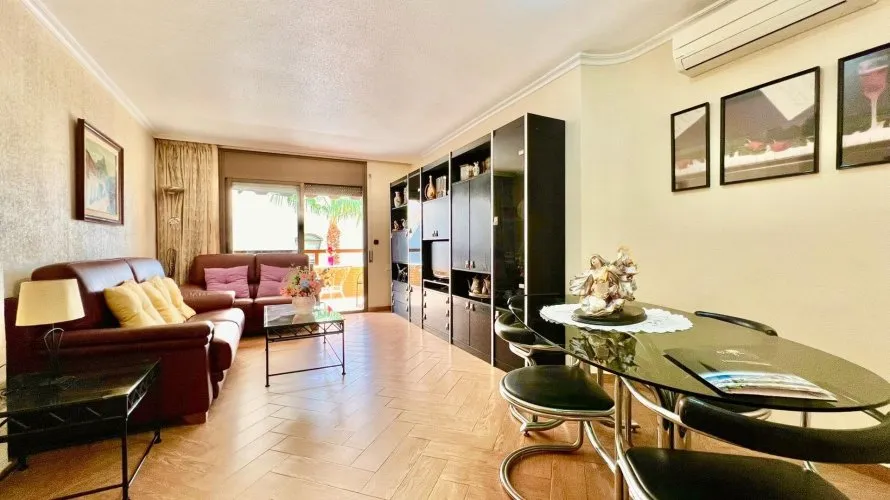 Apartment de 3 chambres à Torrevieja, Espagne No. 593 № 17