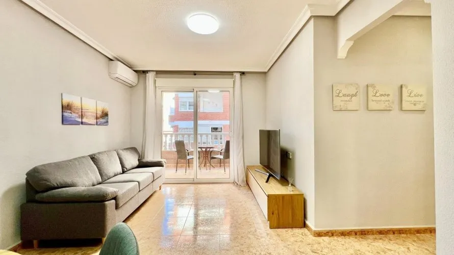 Apartment de 2 chambres à Torrevieja, Spain No. 1347 № 10