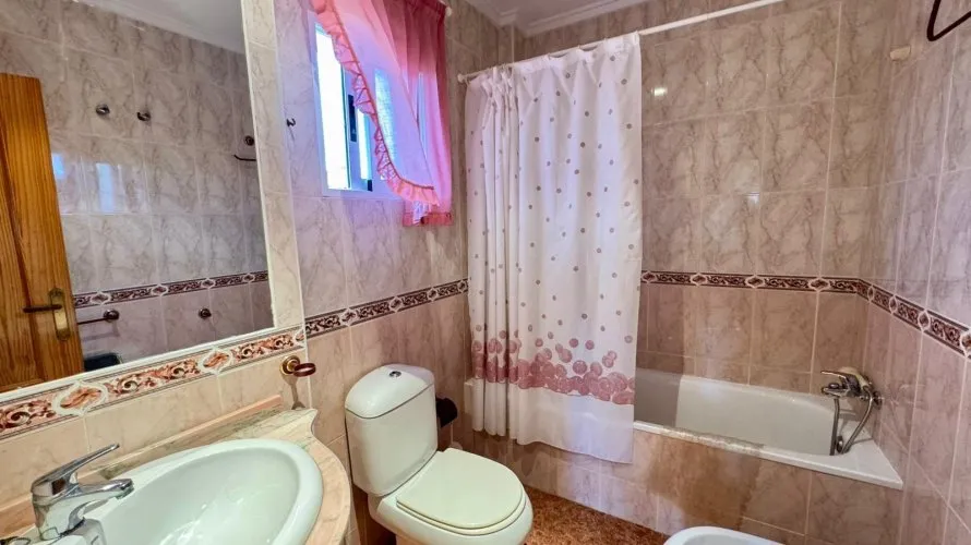 Apartment de 3 chambres à Torrevieja, Espagne No. 1266 № 16