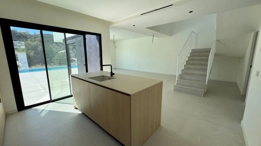 Villa de 3 chambres à Finestrat, Espagne No. 1270 № 8