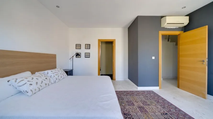 Villa de 4 chambres à Albir, Espagne No. 937 № 9