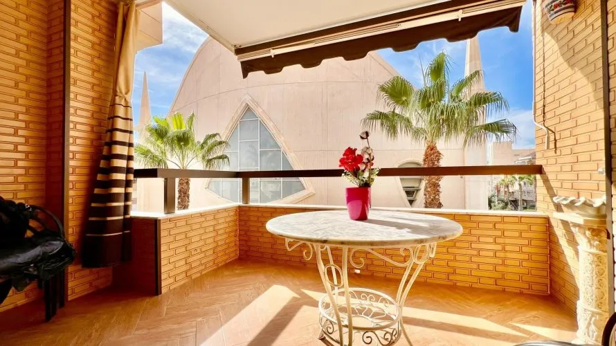 Apartment de 3 chambres à Torrevieja, Espagne No. 593 № 11