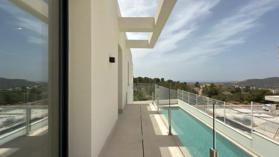Villa de 7 chambres à Finestrat, Espagne No. 566 № 4