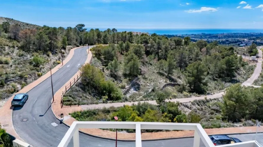 Villa de 7 chambres à Finestrat, Espagne No. 1137 № 16