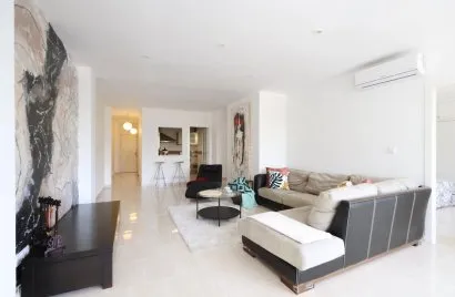 Apartment de 3 chambres à Torrevieja, Spain No. 986