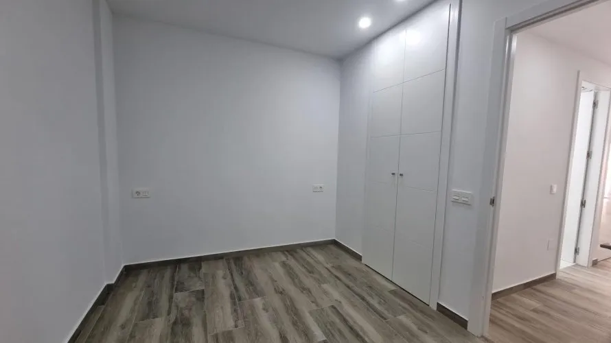 Apartment de 3 chambres à Torrevieja, Espagne No. 554 № 11